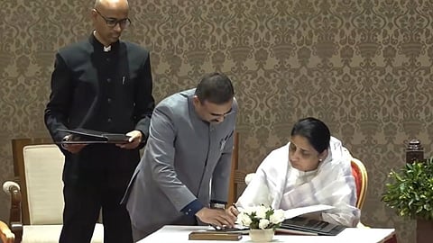 Maharashtra Deputy CM New Sunetra Pawar Oath
