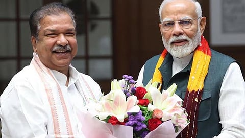 Why did PM Modi suddenly land in Bihar during his Bengal visit? What did he discuss with Nitish Kumar minister?