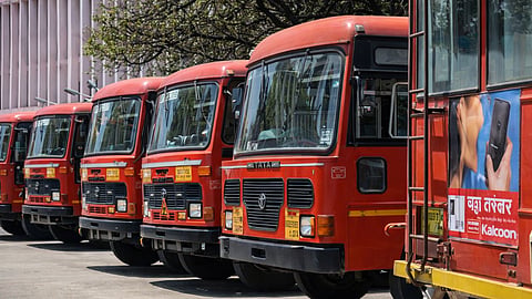 ST Bus