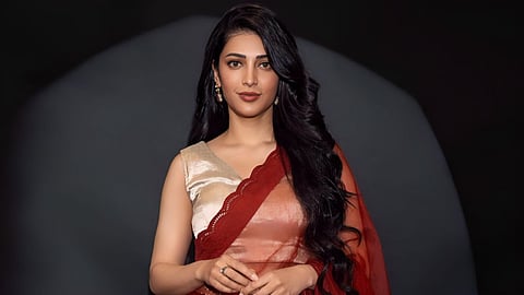 Shruti Haasan Birthday Special Childhood Story actress Life Story