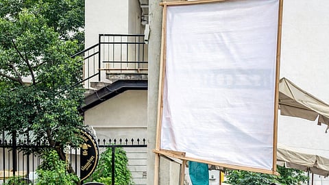 Illegal Banners