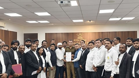 Chaos at government hospital police outpost, Bar Association stages protest; lawyer assaulted in Nashik, accused suspended
