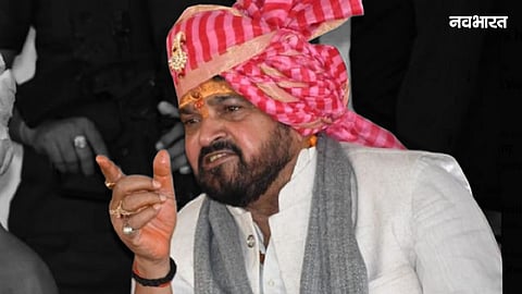 brij bhushan sharan singh claims first right on ayodhya seat big statement on yogi