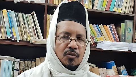 A prominent cleric makes a strong statement on the Bangladeshi cricketer's leave from the IPL, and says this about Shah Rukh Khan