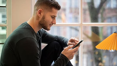 Excessive Mobile Reels Watching and Spine Health Issues