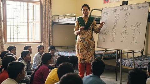 Learning to understand emotions: A workshop on adolescent mental health at the tribal hostel in Sironcha