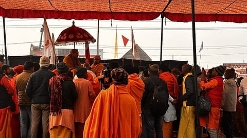 shankaracharya swami avimukteshwaranand given up food water sitting dharna