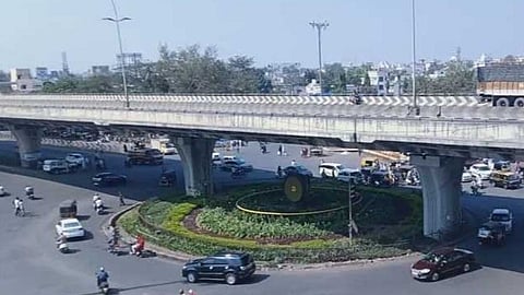 Ahead of the Kumbh Mela, preparations are underway for an 8-lane road in Nashik; a proposal worth ₹290 crore has been submitted; relief from traffic congestion is expected