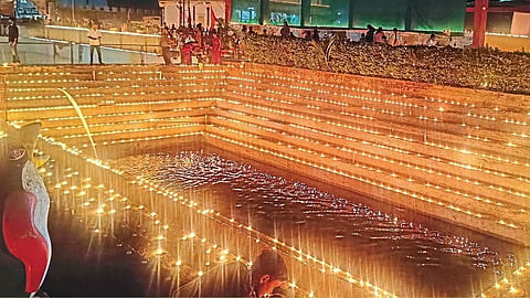 vani saptashrungi devi temple: वणी में लक्ष्म योग का उत्सव, मकर संक्रांति पूर्व संध्या पर सप्तश्रृंगी मंदिर में भव्य दीपोत्सव