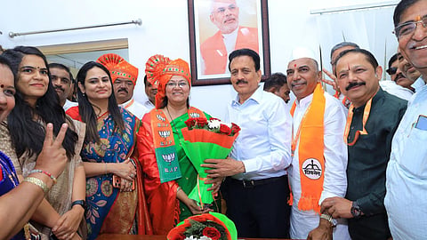 BJP Himgori Adke was elected Mayor of Nashik Shiv Sena Vilas Shind Deputy Mayor