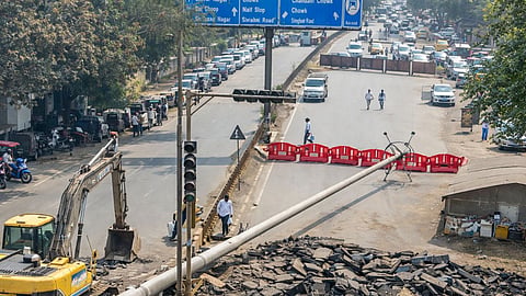 Ahead of Kumbh Mela 2027, a 10-lane road in Nashik has been approved, a major decision by the administration to address the increasing traffic pressure.