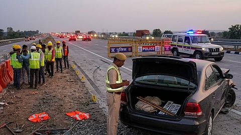 Mumbai-Nagpur Highway Muktainagar Car Accident
