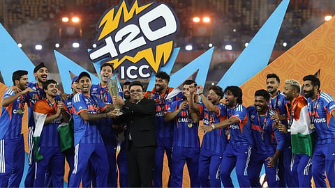 ICC का बड़ा ऐलान, वर्ल्ड कप जीतने वाली टीम इंडिया पर हुई धनवर्षा, अन्य टीमों के हाथ लगी इतनी रकम