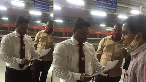 Mohammad Shams (TTI) has become Mumbai Division's first 'crorepati' TC of Central Railway, collecting over ₹1 crore in fines from ticketless travelers in FY 2025-26.