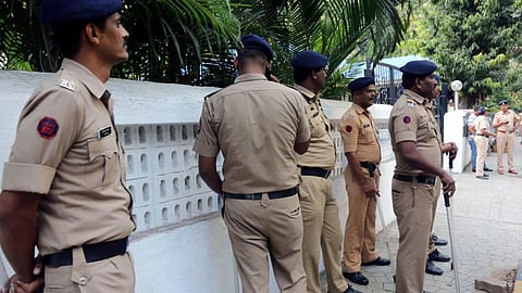 Mumbai Police Constable Suicide