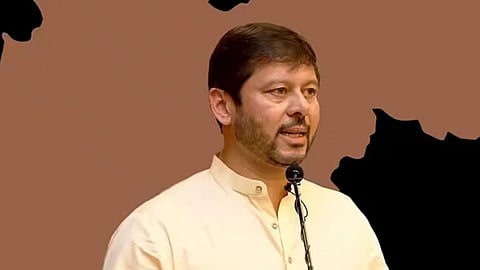 Rohit Tilak Resigns From Congres
