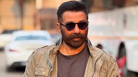 Jaat 2 Director Change