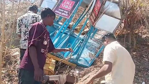 Screams and Chaos in Mahasamund! Ropeway Trolley Plummets 200 Feet at Khallari Temple; 1 Woman Dead, 6 Devotees Left Bleeding
