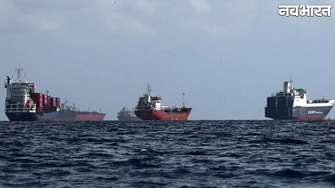 Iran Blocks Strait of Hormuz Following US-Israel Strikes, Global Oil Crisis Looming