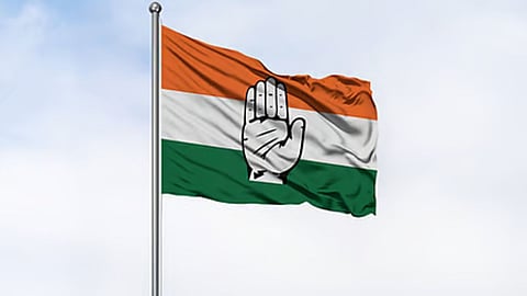 Congress Talent Hunt in Nagpur faces a setback as only 18 out of 84 applicants show up for interviews. Senior leaders Harishankar Gupta and Yashomati Thakur were also absent.