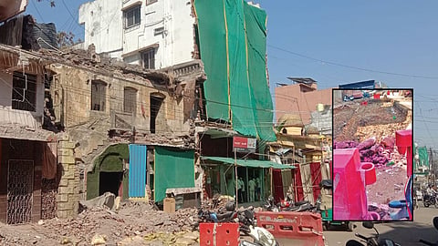 Widening of Old Bhandara Road in Nagpur halted again due to political interference and local protests.