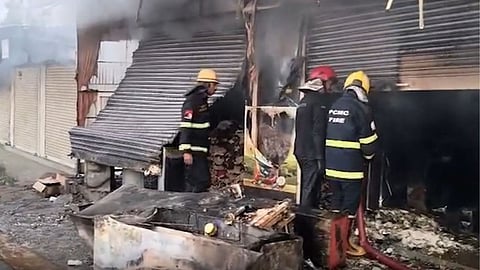 A massive fire broke out in a grocery godown in Pune's Mamurdi area at 5 AM. Firefighters controlled the blaze, preventing oil cans from exploding.