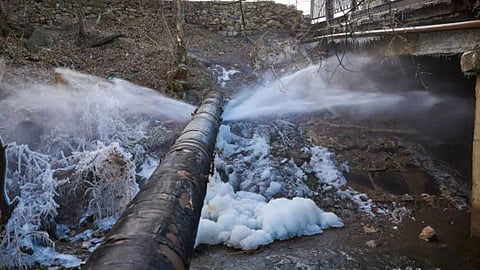 Water supply to more than half of Wardha city will be suspended on March 12 & 13 due to a main pipeline leakage at Yelakeli pumping station. Repair work is underway.