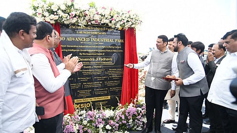 CM Devendra Fadnavis performs bhoomipujan for XSIO's ₹700Cr AI-powered industrial park in Nagpur. 2,500 jobs to be created. Read the full project details.