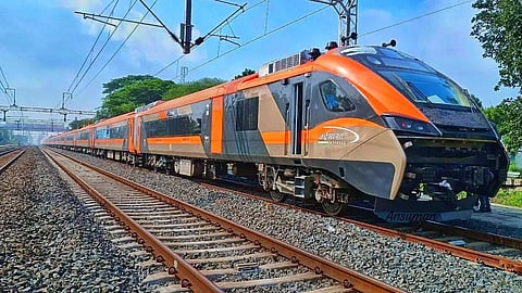 Varanasi Hadaspar Amrit Bharat Express Pune
