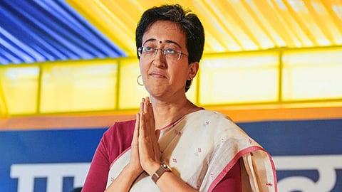 Delhi News: Atishi's Father, Vijay Singh, Passes Away; Remained in the Headlines Due to the Afzal Guru Controversy and Leftist Ideology