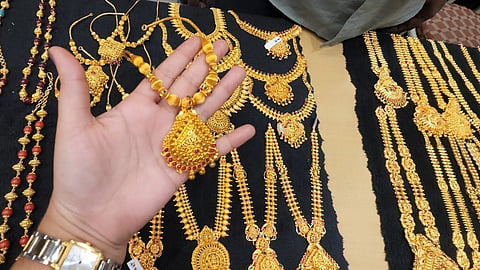 Gold-Silver Price Today 17 April 2026