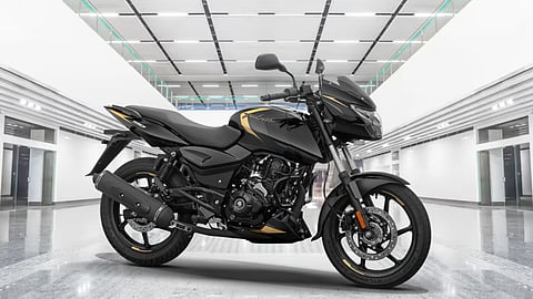 Pulsar 180 powerful bike at an affordable price