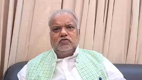 Shravan Kumar Emerges as 'Number 2' in Bihar Politics; Nitish Kumar Executes a Major Masterstroke by Entrusting Him with the Leadership of the Legislative Party.