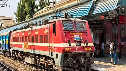 A 2.5-year-old child found alone on a passenger train was rescued at Wardha station by RPF and passengers. The toddler is now under the care of the Child Helpline.