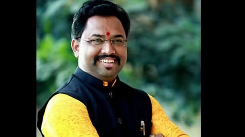 Uproar over Accountability at Nagpur Municipal Corporation: No Responses to Letters from Elected Representatives; Assembly Heats Up Amid Allegations of Suppressing Files.