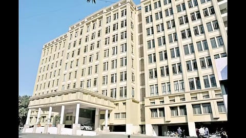 Nagpur: Strict Action on Corruption Allegations; Proposal for Service Extension of Land Acquisition Advisor Cancelled