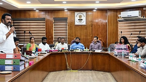 Action Against Contractors in Nashik: 5-Fold Fine for Damaging Pipelines—Municipal Corporation Takes Strict Stance