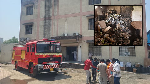A massive fire broke out at the medicine store of Wardha District General Hospital due to a short circuit. Large quantities of medicines were destroyed.