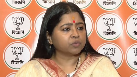 To appease the 30% Muslim population... BJP launches a direct attack on Mamata Banerjee over the Bakrid holiday, leveling accusations of appeasement.