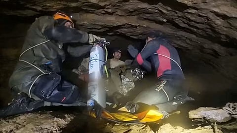 Laos Cave Turns Deadly! Rescue Underway for Villagers Trapped While Searching for Gold; Experts from 10 Nations Join Rescue Efforts