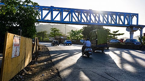 ghodbunder road pedestrian bridges thane bhayander mmrda project near completion