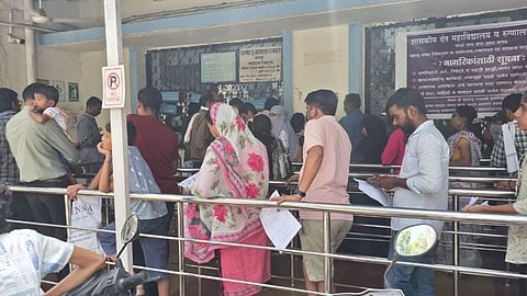 Neither Did the Shade Help, Nor Was Water Available: Heatwave Wreaks Havoc on Patients Queuing at Government Dental Hospital in Nagpur