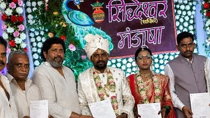 nanded groom gifted accident insurance to villagers