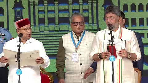 The Dawn of 'DK's' Reign in Karnataka: Governor Administers Oath of Office to Shivakumar as CM; G. Parameshwara Becomes Deputy CM.