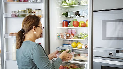 6 Foods That Increase Food Poisoning Risk In Fridge