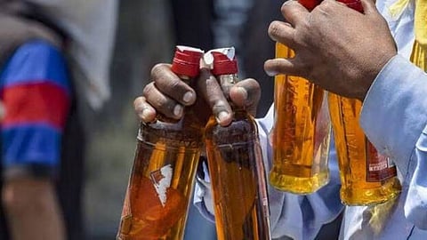 Fuel and a Tanker Worth ₹17.47 Lakhs Seized In Akola