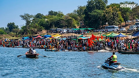 Two women drowned after an overloaded boat carrying around 40 pilgrims capsized in the Godavari River while traveling from Jalna to Purushottampuri.