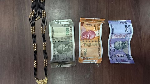 darwha bus stand purse theft gold mangalsutra recovered two women arrested