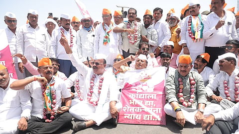 Maharashtra Onion Farmers Protest Pune News