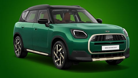 Mini New Luxury SUV Mini Countryman C in 17 june